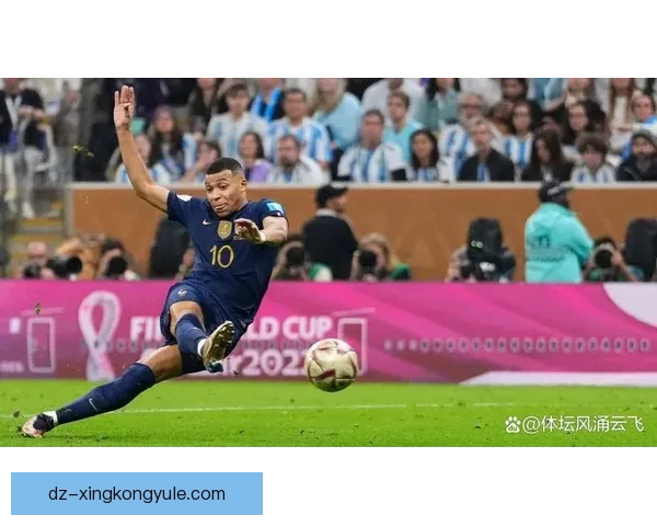 姆巴佩西甲50球仅逊C罗冲刺